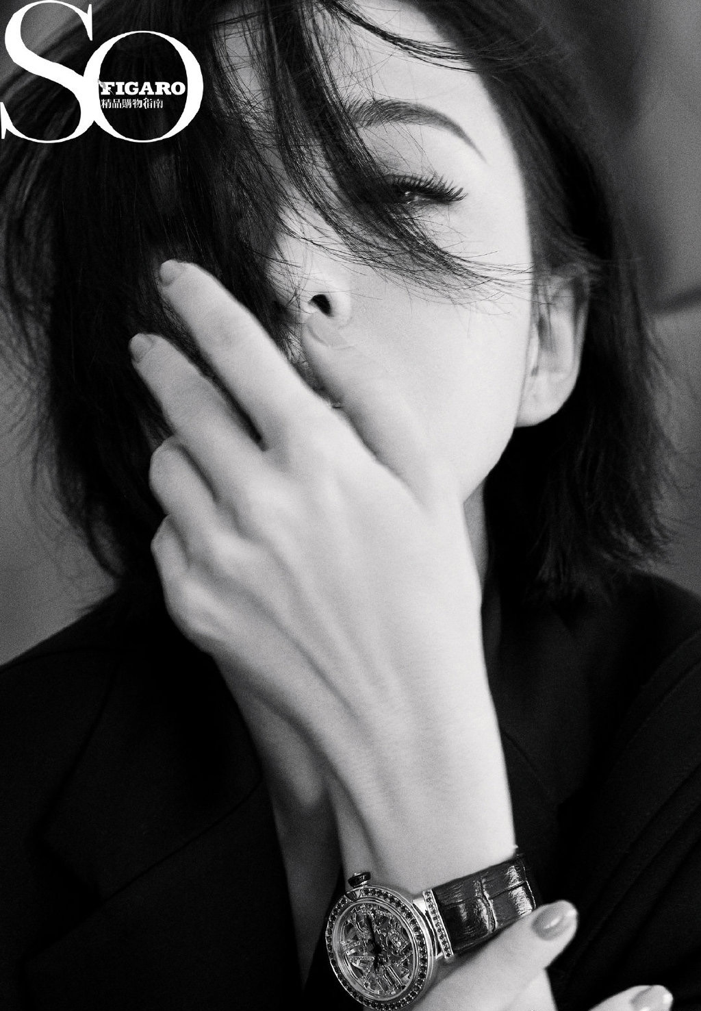 高清中国内地新疆伊犁影视女演员佟丽娅异域风情高清桌面壁纸图片