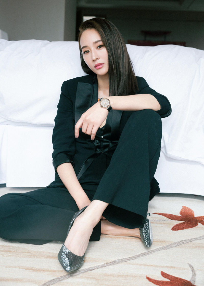 高清中国台湾影视女演员张钧甯时尚性感写真高清桌面壁纸图片