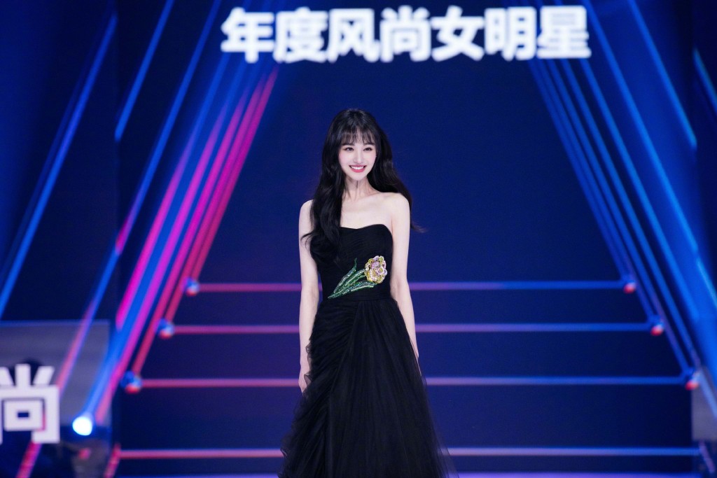 演员郑爽图片