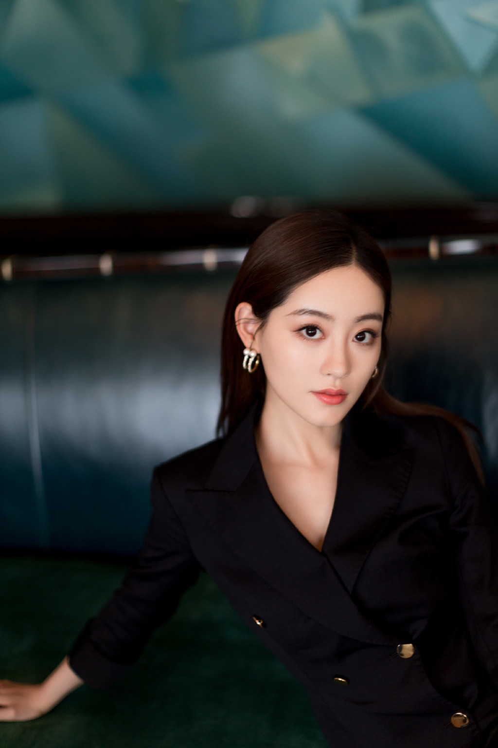 中国内地黑龙江齐齐哈尔女演员祝绪丹性感迷人写真桌面壁纸图片