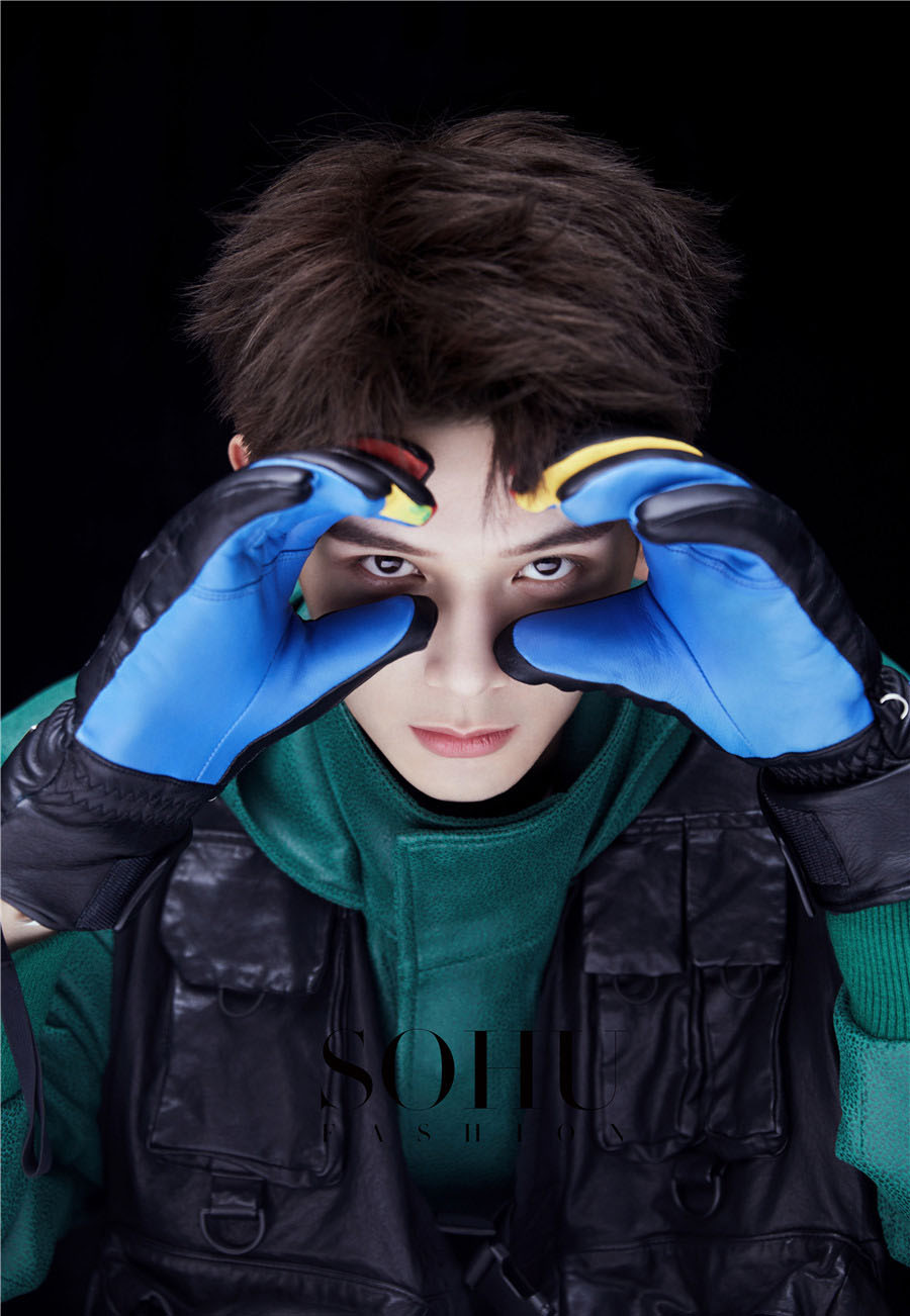 高清男明星姚弛邪魅暗黑风大片写真图片图片