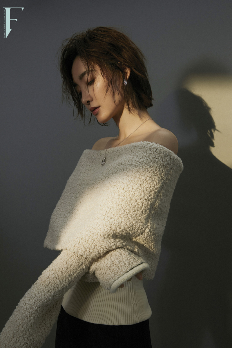 王丽坤短发清爽写真大片图片