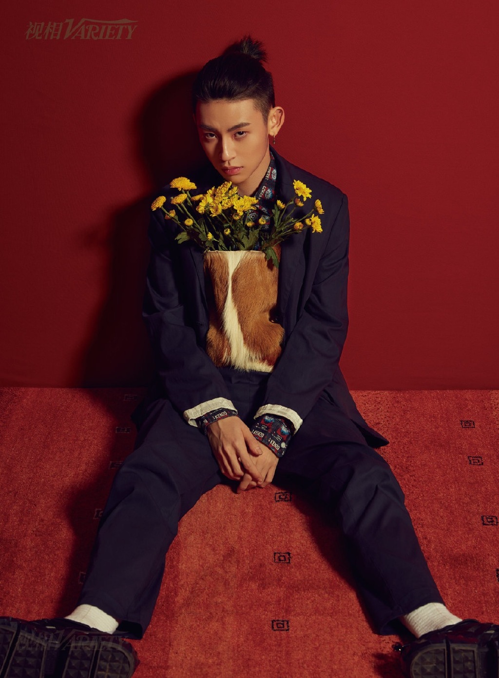 高清男明星小鬼王琳凯文艺时尚写真图片图片