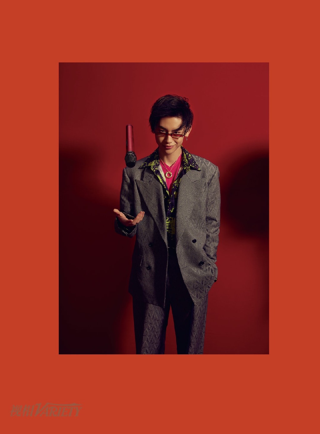 高清男明星小鬼王琳凯文艺时尚写真图片图片