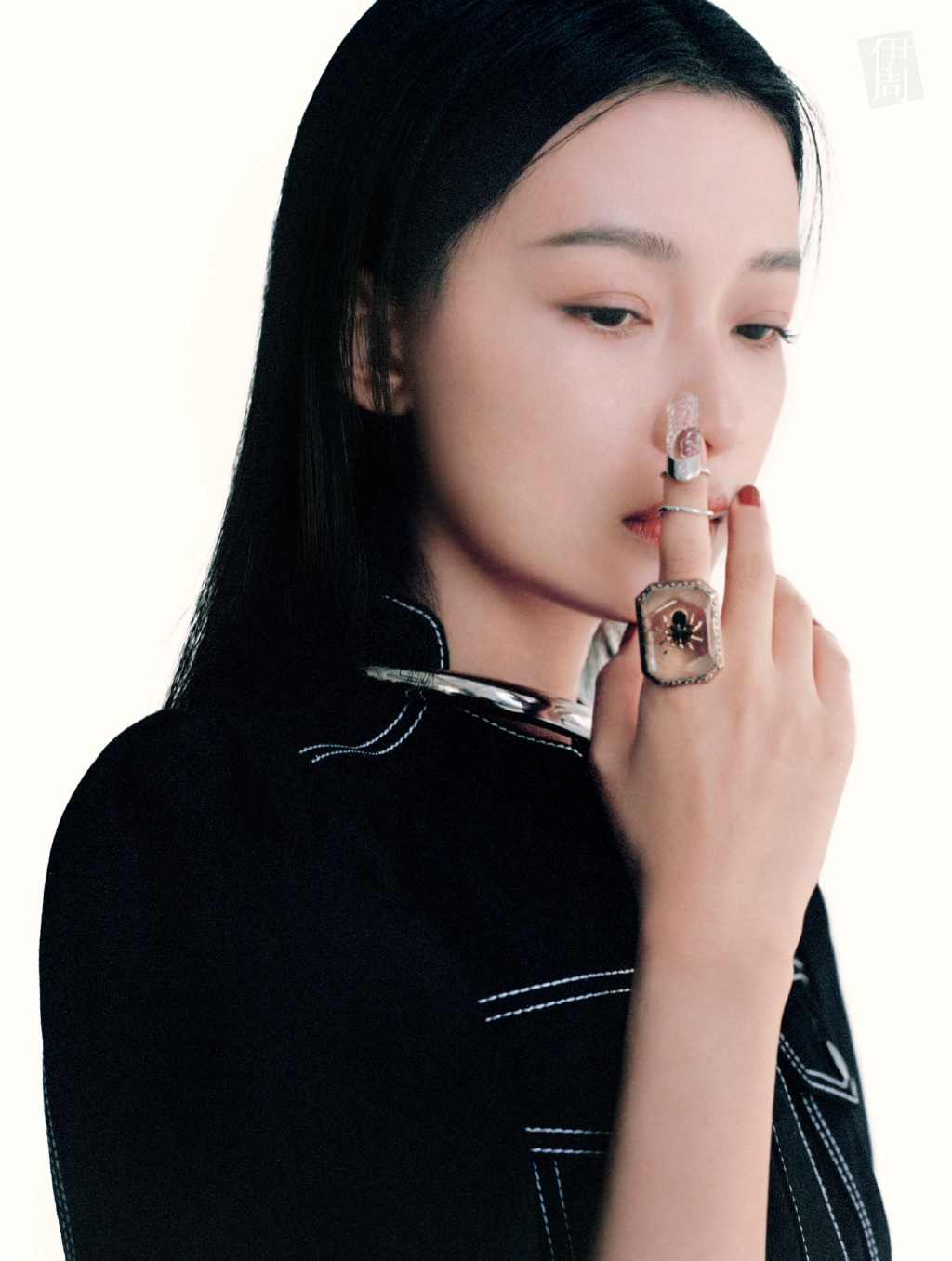 林省通化市集安女明星孙怡妩媚动人时尚写真大片图片