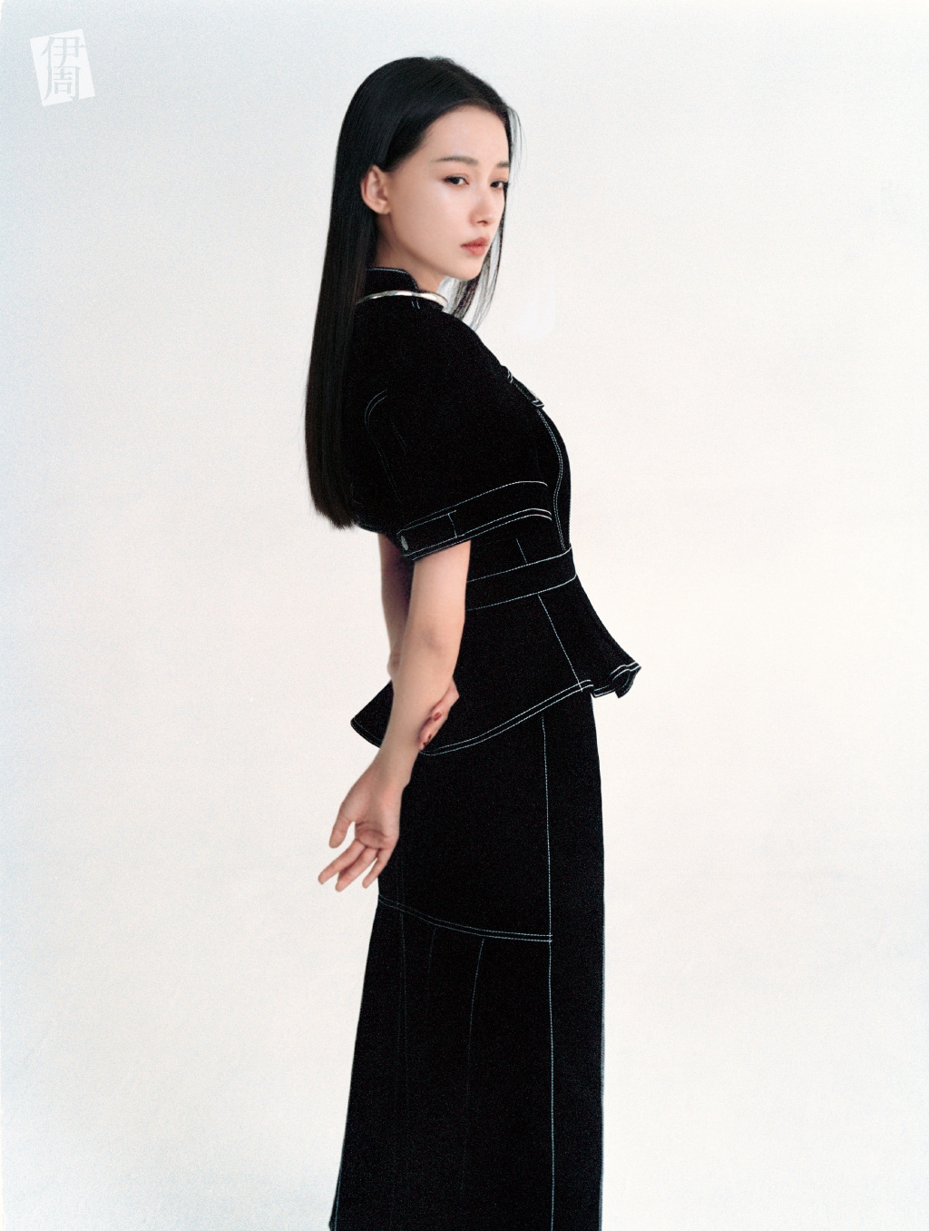 林省通化市集安女明星孙怡妩媚动人时尚写真大片图片