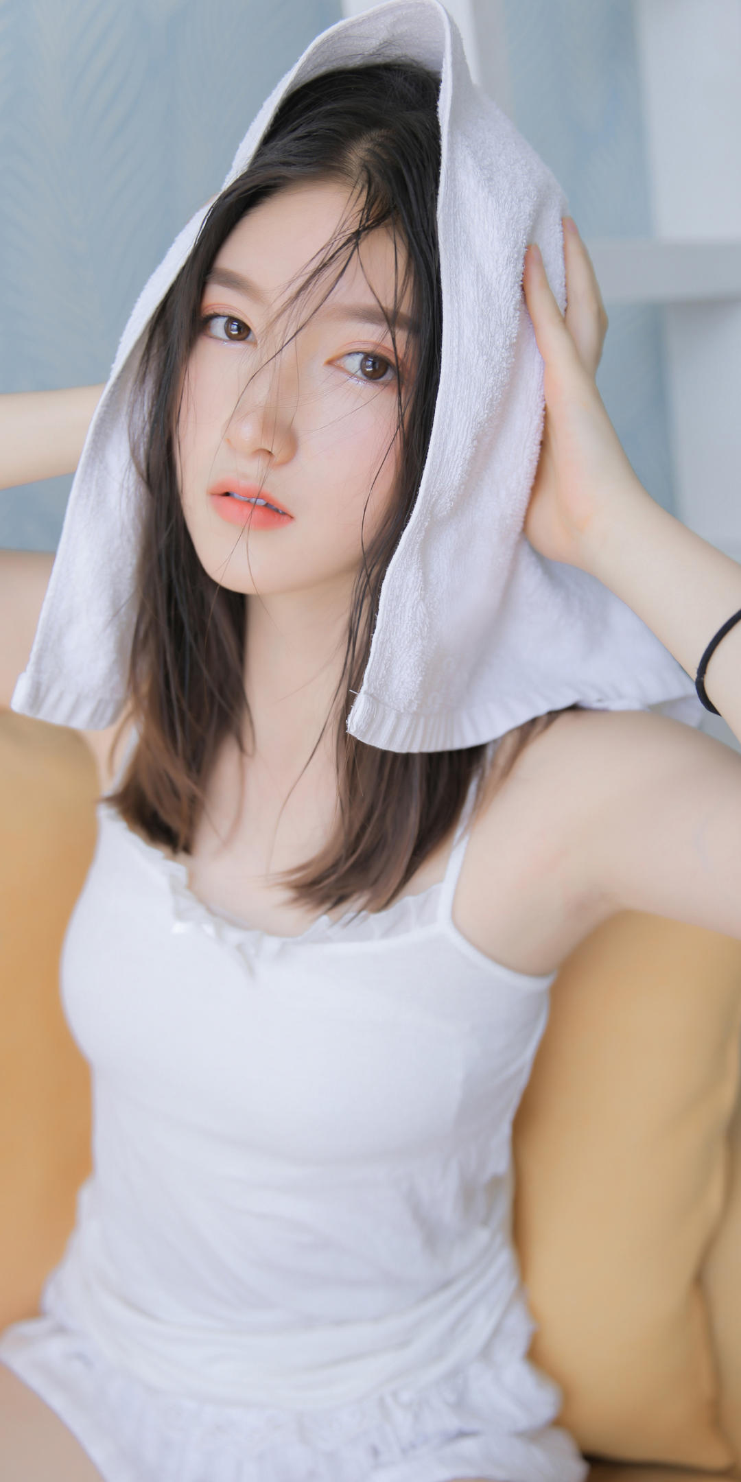美女比莉