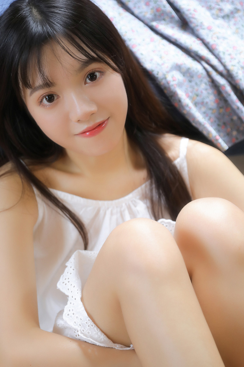 演员郑爽图片