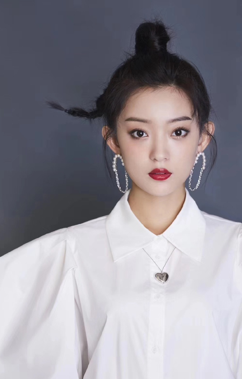 高清湖南省湘潭美女罗予彤妩媚红唇写真图片图片