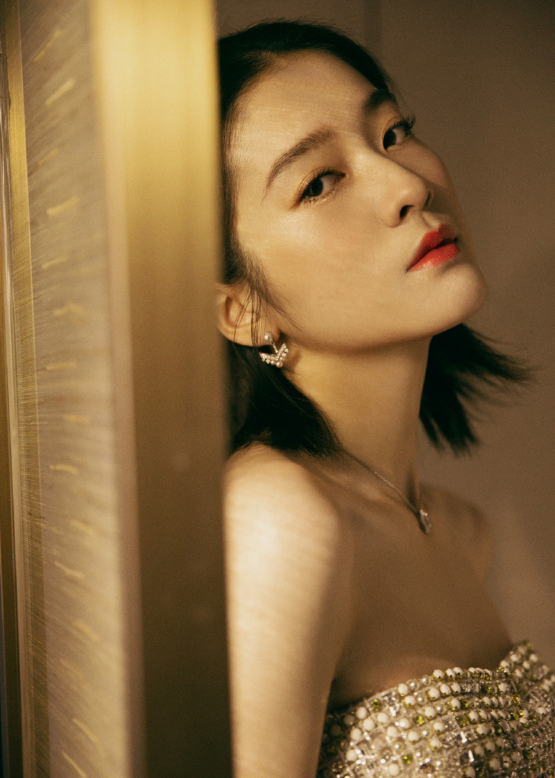 中国内地浙江省义乌女演员张雪迎时尚个性写真图片图片 中国内地浙江省义乌女演员张雪迎时尚个性写真图片图片