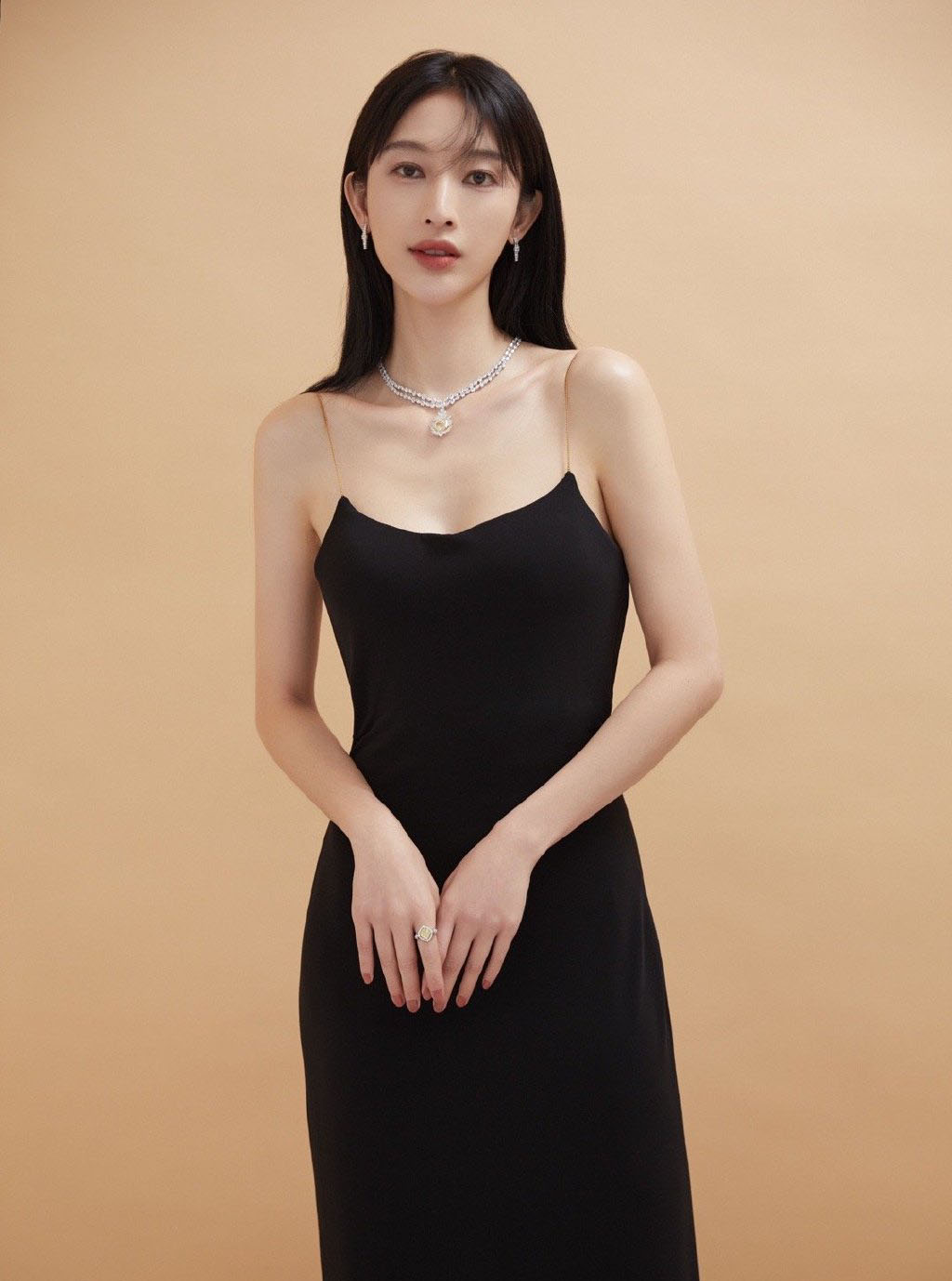 中国大陆广西省桂林模特女演员张俪写真图片图片 中国大陆广西省桂林模特女演员张俪写真图片图片