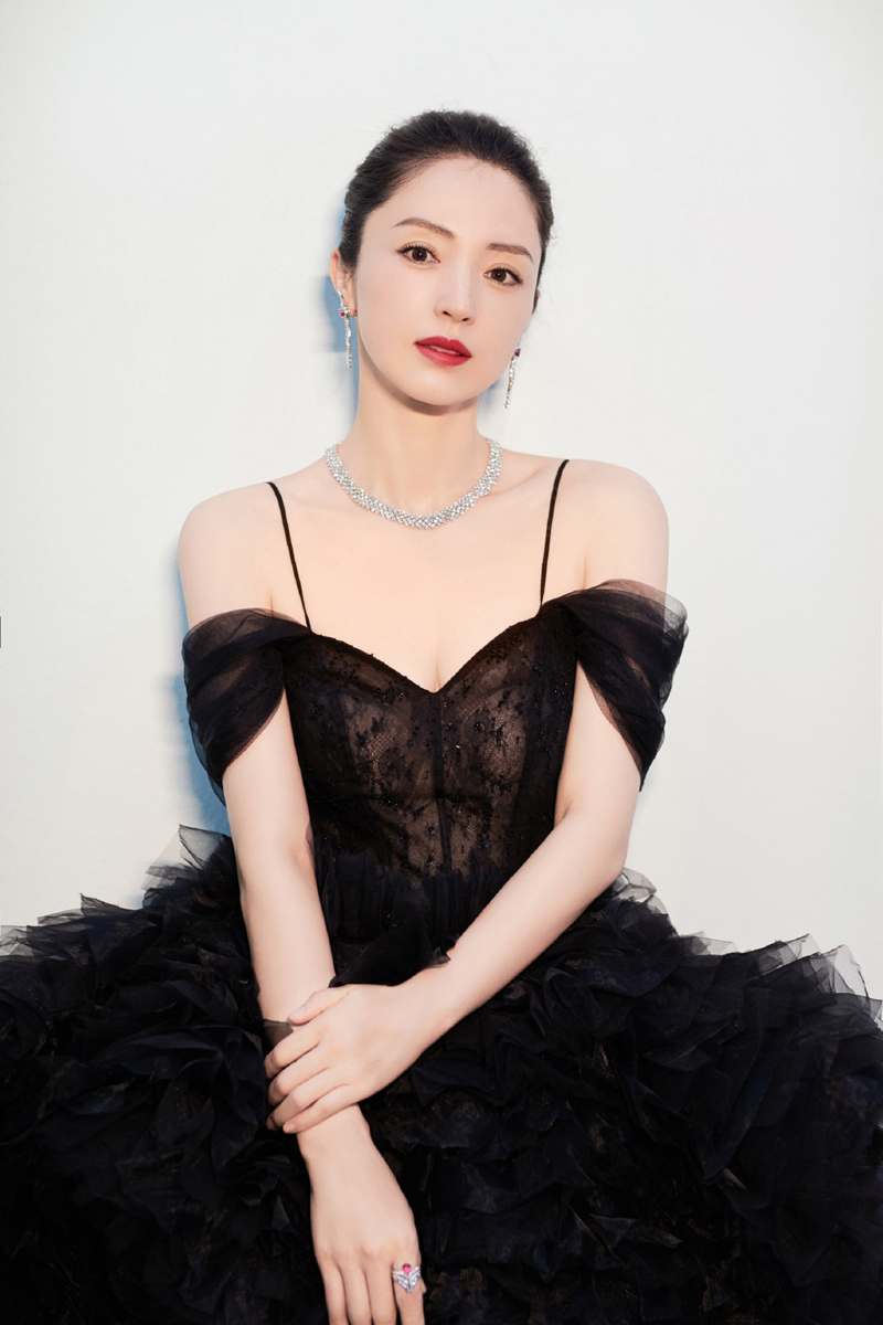 高清中国内地黑龙江省牡丹江影视女演员董璇气质靓丽美女写真图片