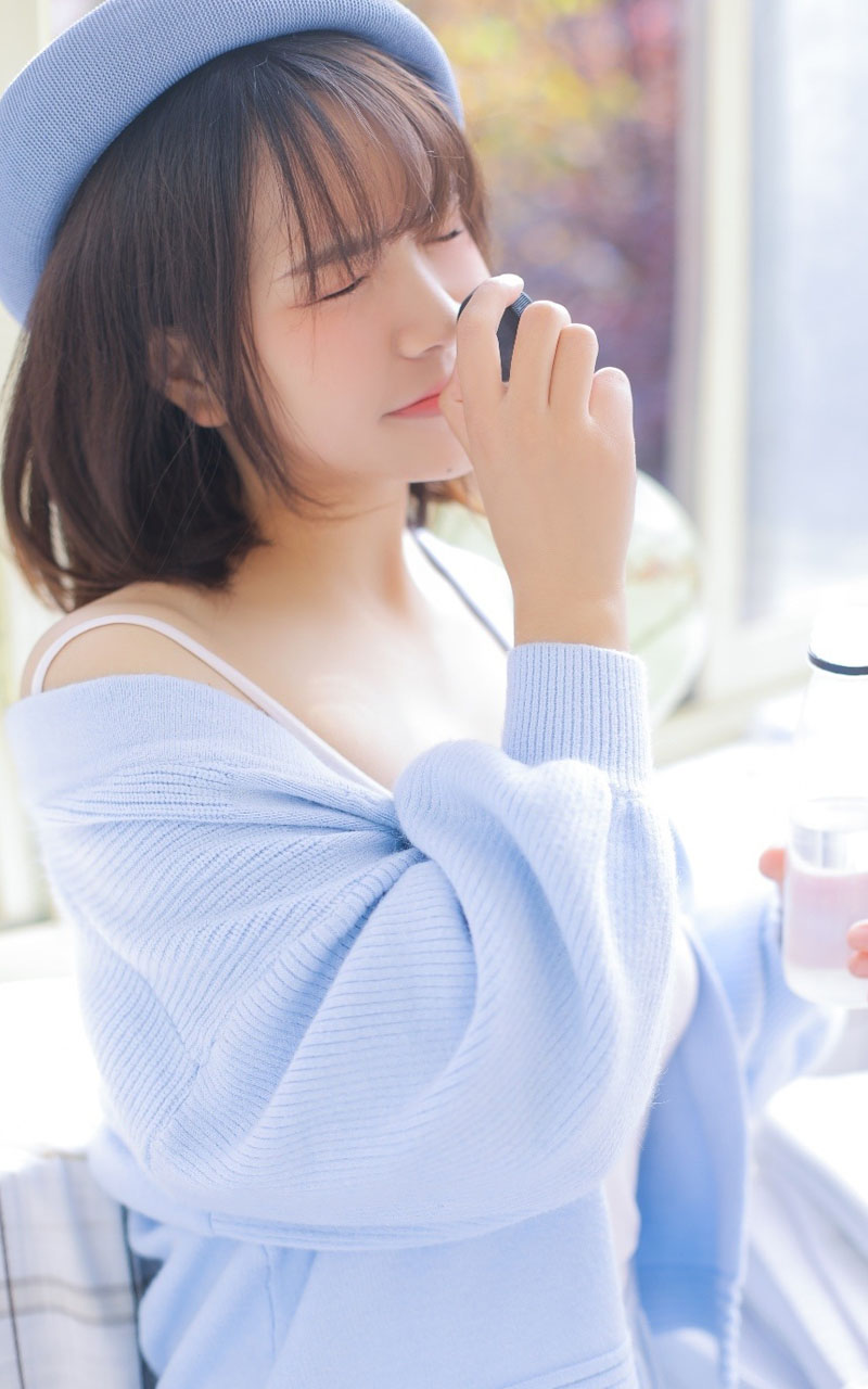 黑龙江省哈尔滨市南岗女明显宋佳钉珠连衣裙优雅写真图片图片