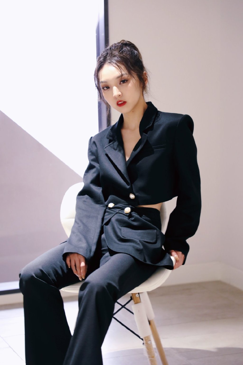 高清内陆美女星强东玥甜美清新活动照图片图片