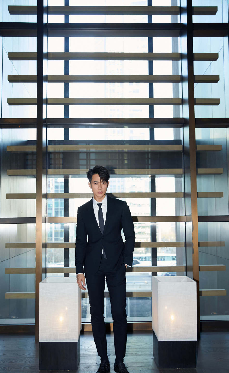 吴尊成熟魅力活动写真图片图片