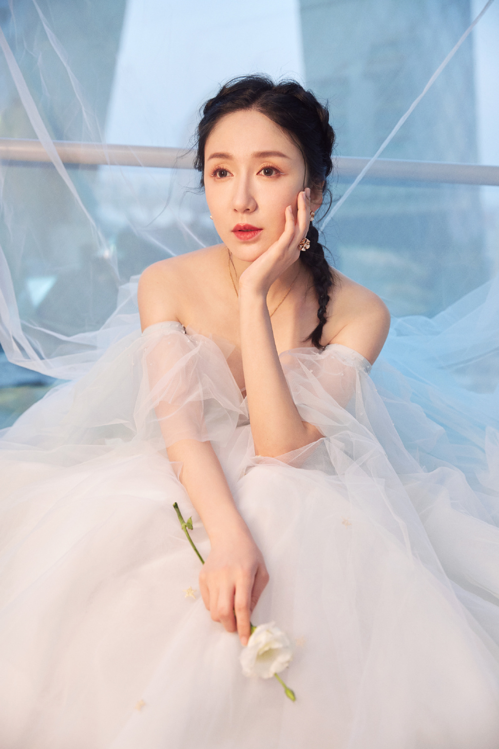 娄艺潇优雅唯美写真图片图片