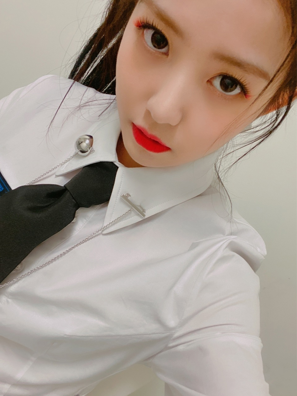高清广东深圳女星火箭少女101yamy赖美云傅菁黑白配写真图片图片