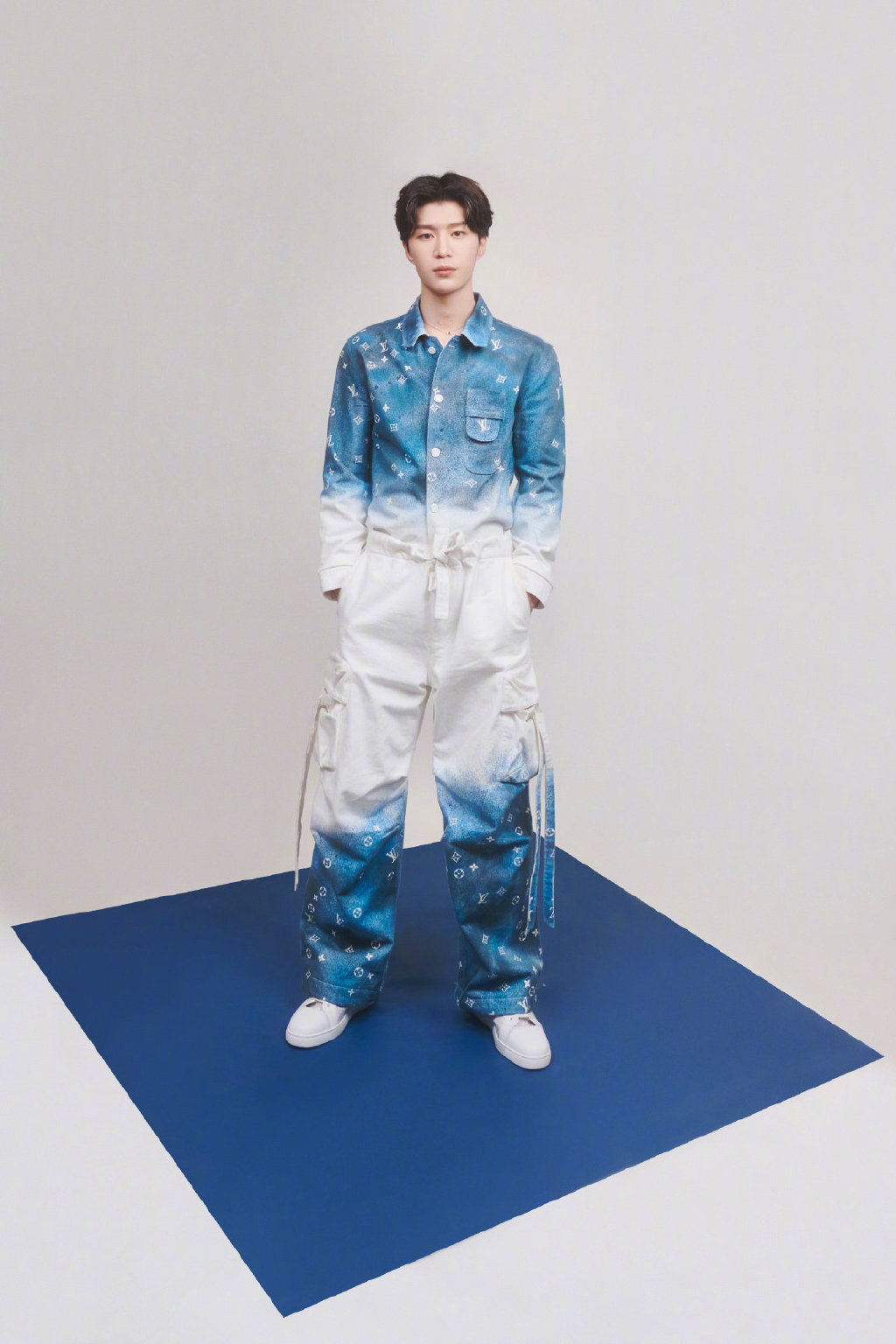 李念御姐唇色时尚街拍图片图片