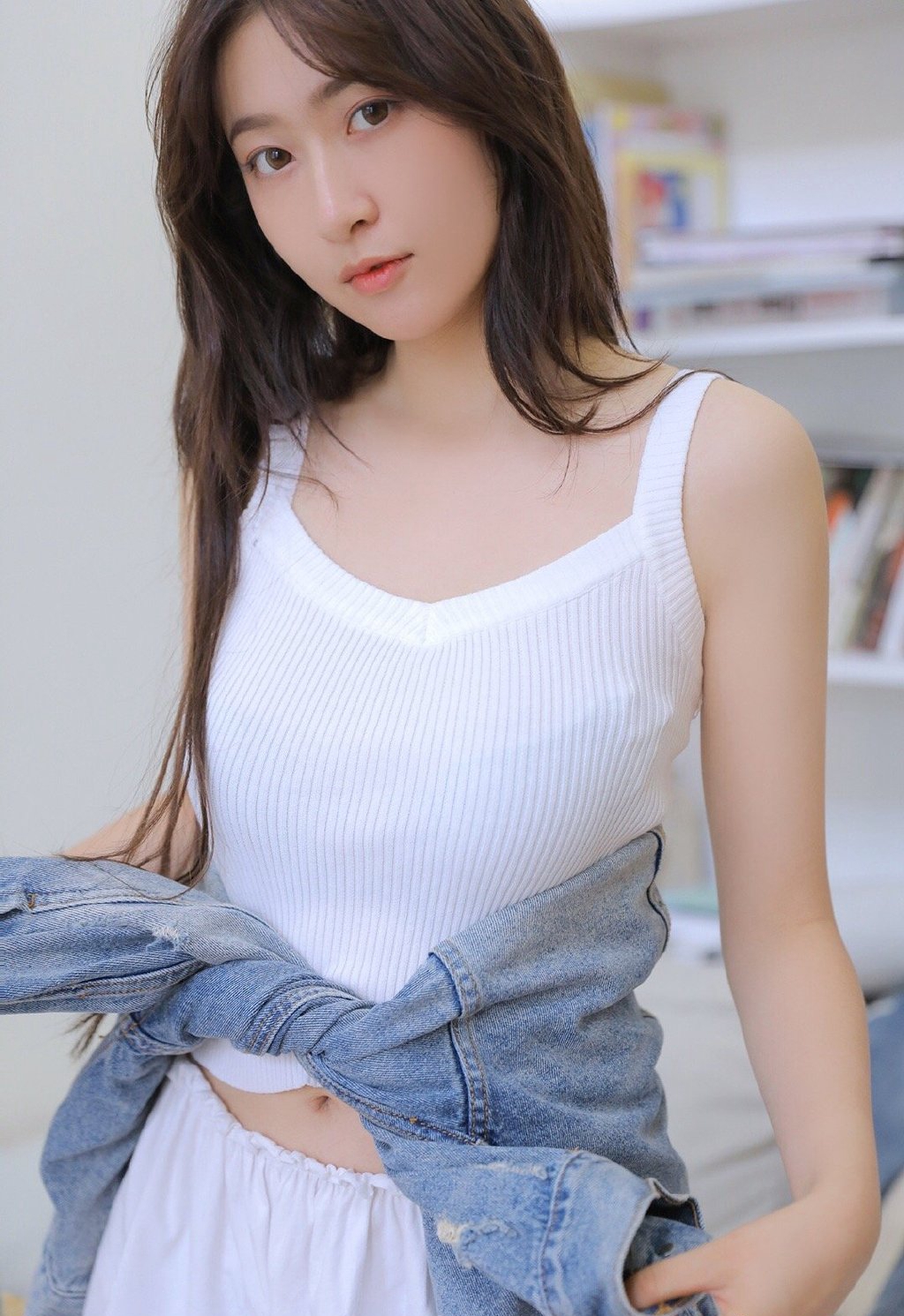美女黄璐图片