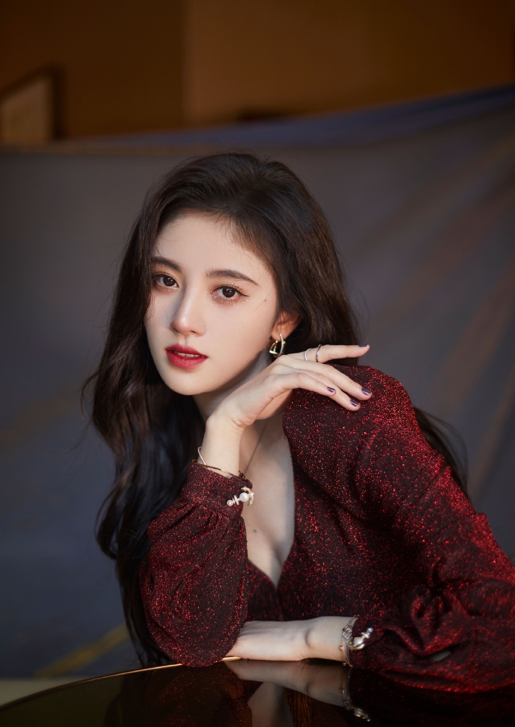 鞠婧祎图片