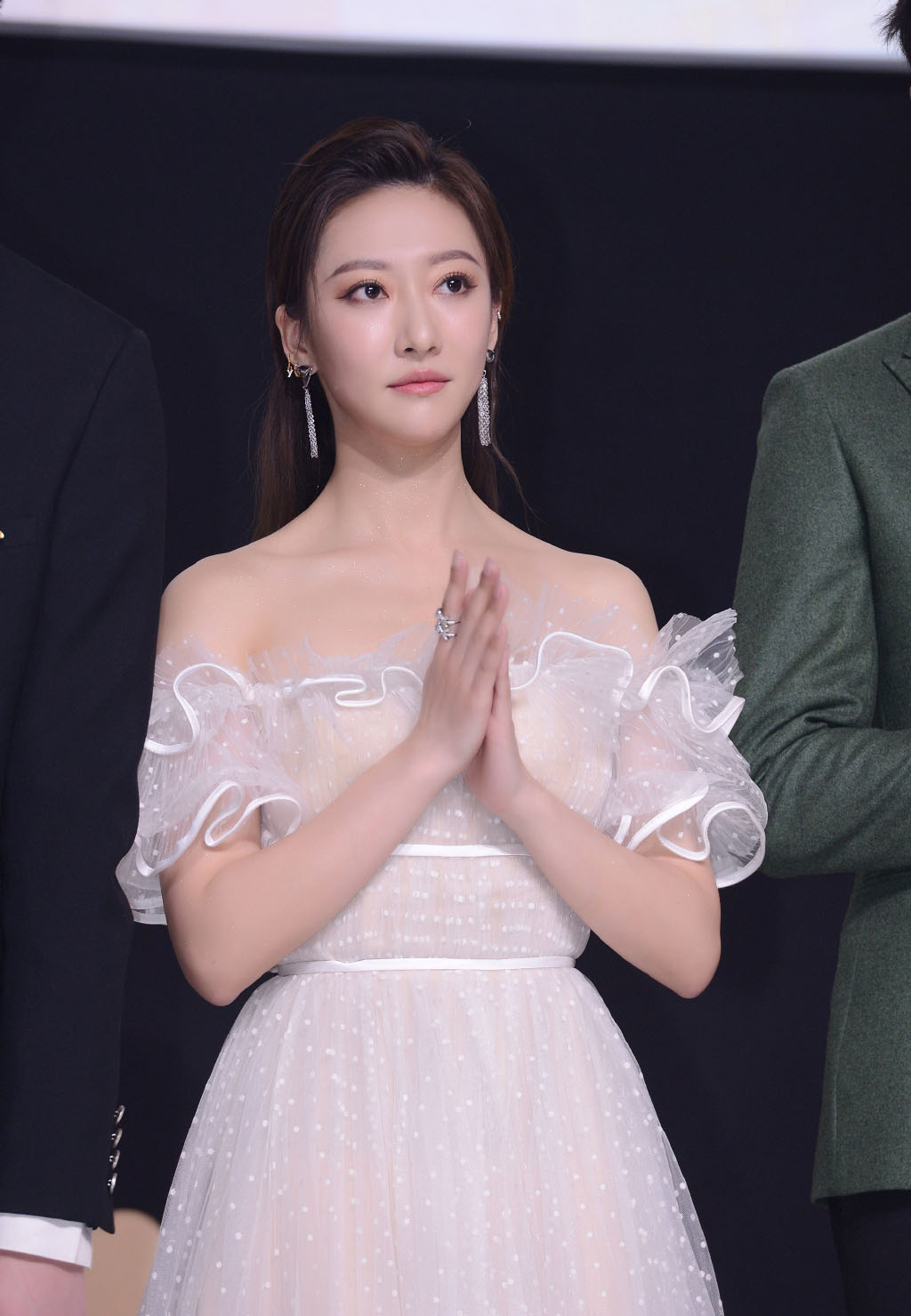 中国四川成都女演员余玥2019搜狐时尚盛典性感图片图片