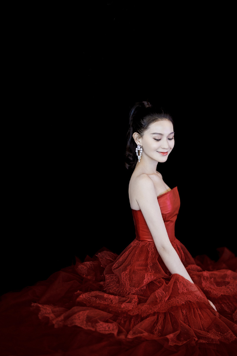 中国内地安徽女演员海铃性感妩媚活动写真图片图片