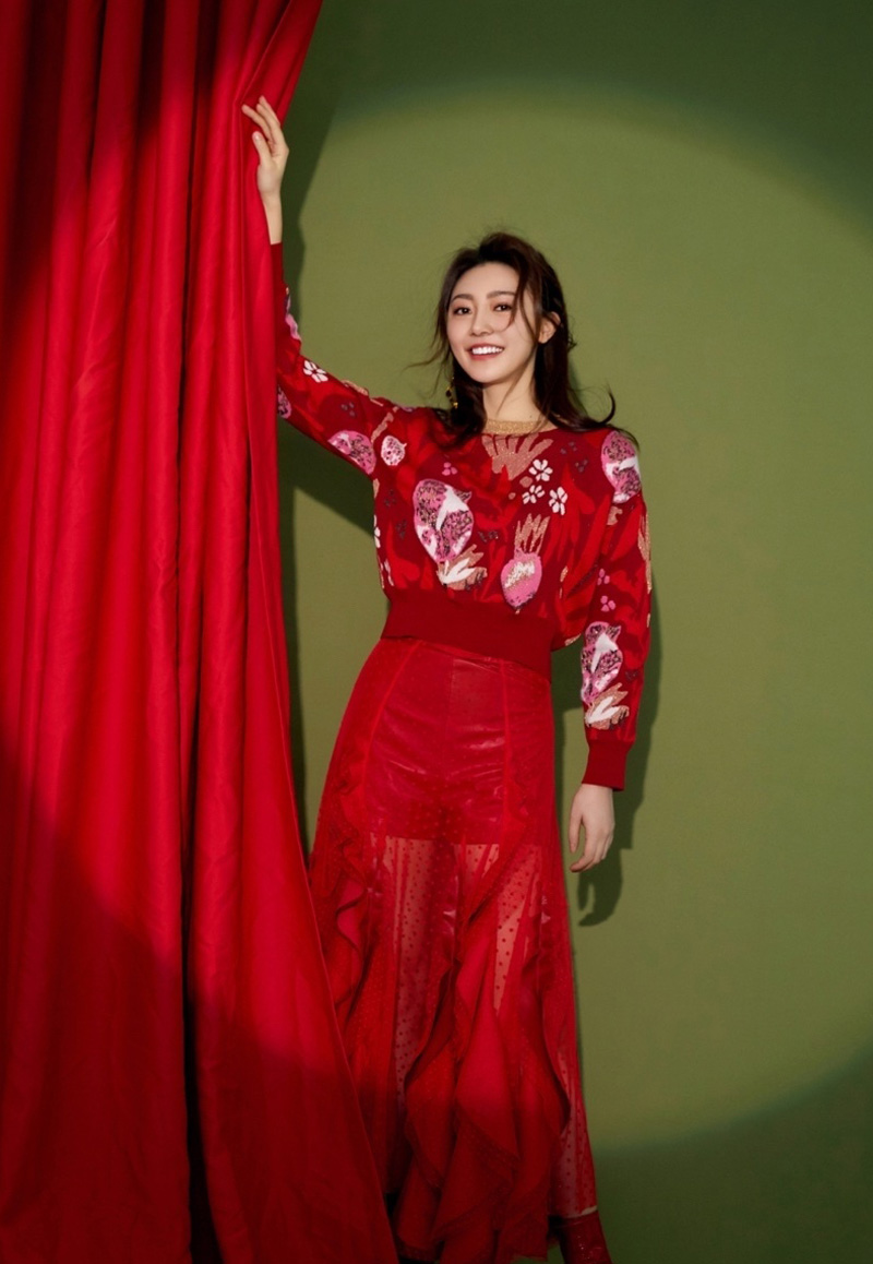 黄梦莹图片