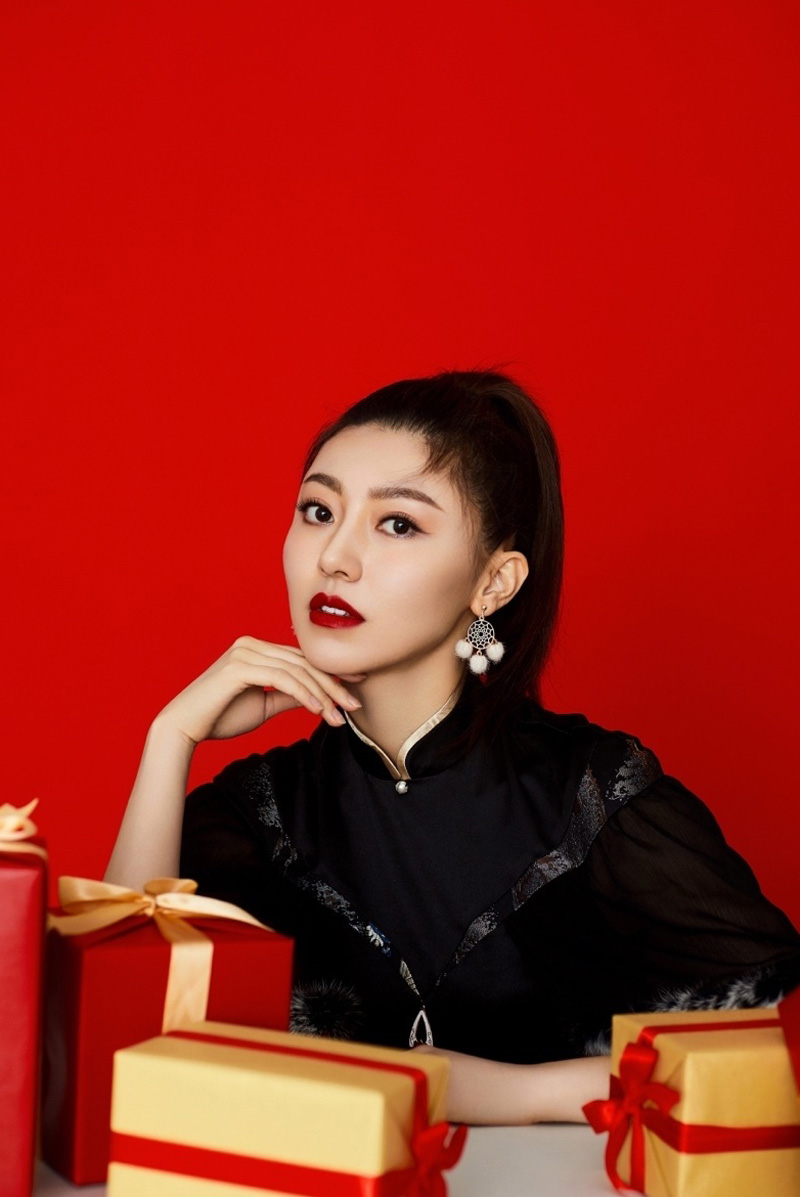 黄梦莹图片