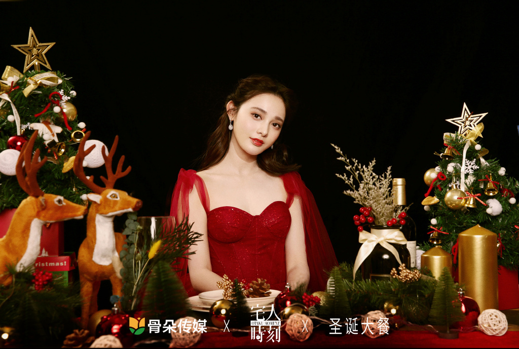魏大勋帅气迷人时尚写真图片图片