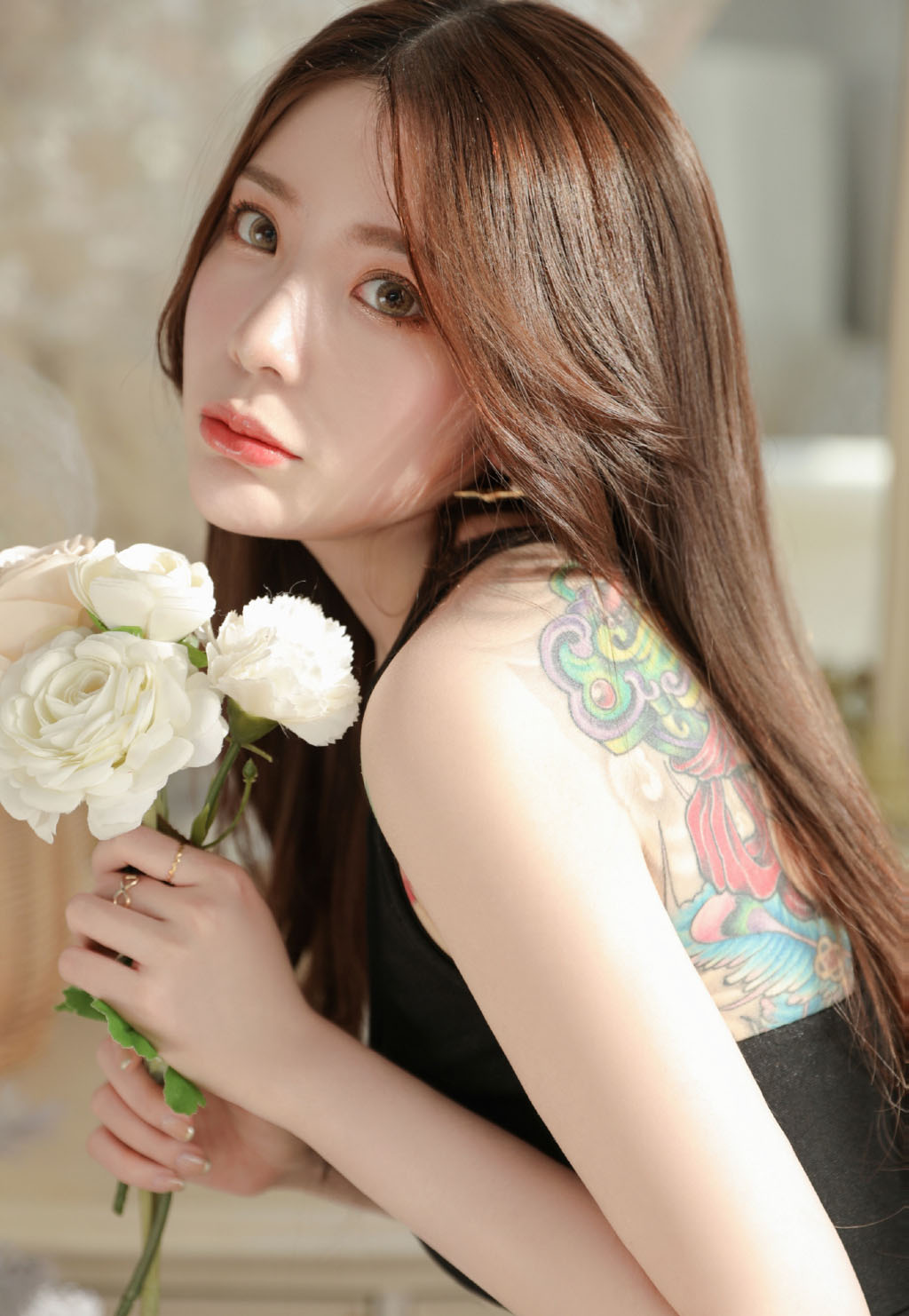 中国内地内蒙古赤峰女演员王珞丹焦糖色甜美写真图片图片