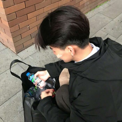 微信文艺个性男生头像图片图片
