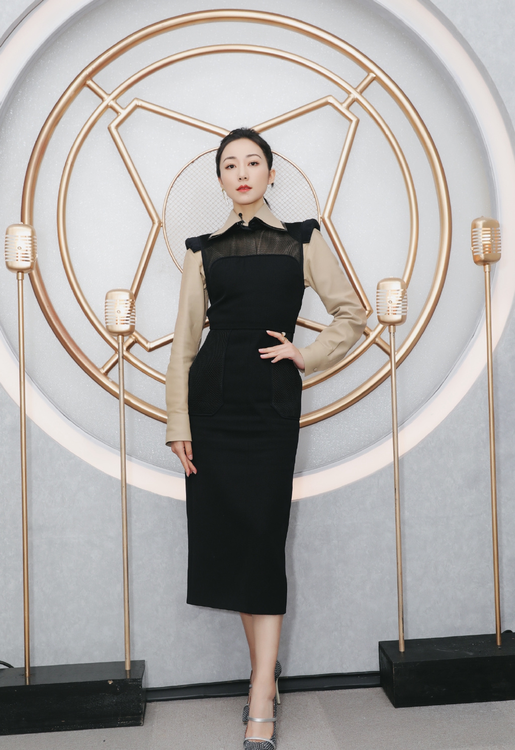 中国大陆江苏省苏州知名女演员韩雪高贵优雅活动写真图片图片
