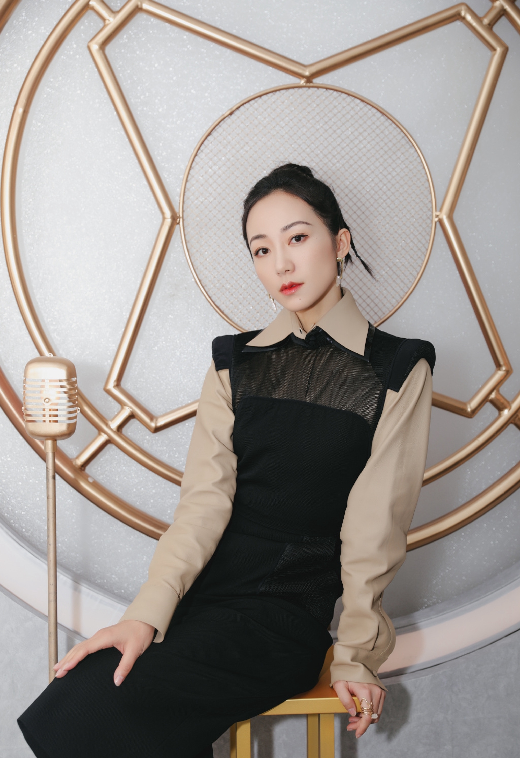 中国大陆江苏省苏州知名女演员韩雪高贵优雅活动写真图片图片