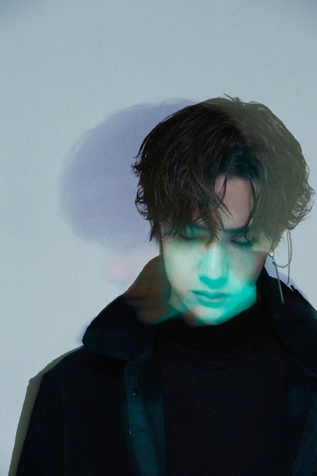 河南省洛阳男明显王一博《Tmagazine》4月刊封面写真图片