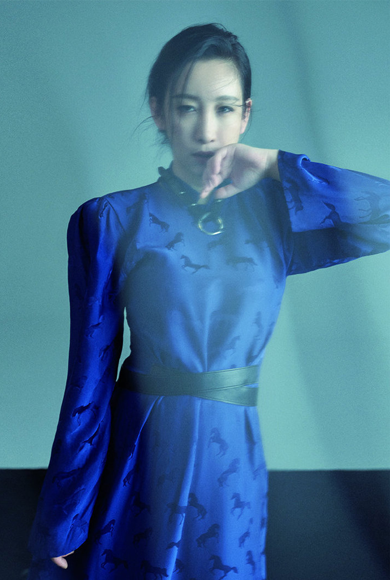 高清中国辽宁省营口女演员秦海璐写真图片图片