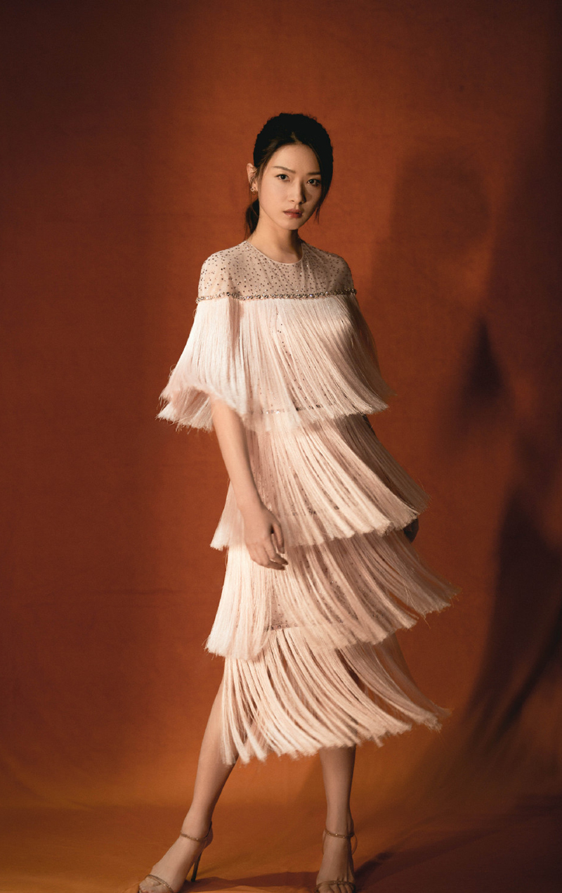 孙俪变冷美人写真烈焰红唇妩媚性感图片