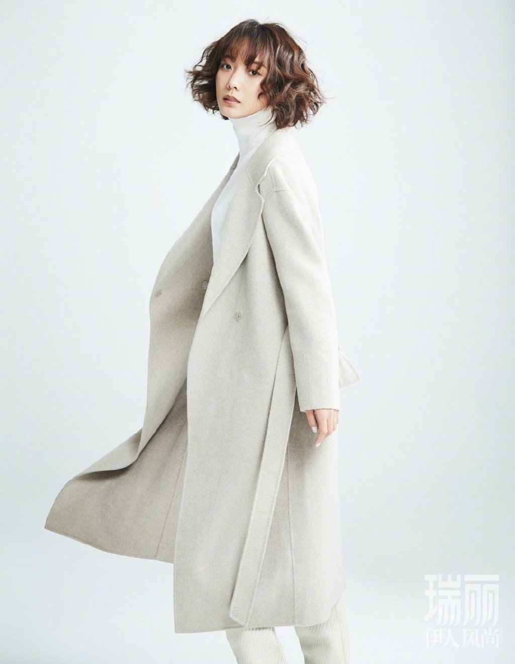 中国内地内蒙古赤峰女演员王珞丹焦糖色甜美写真图片图片