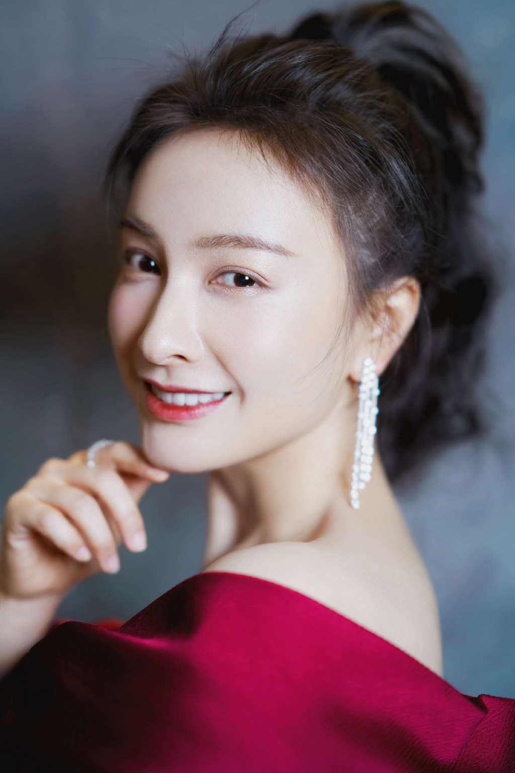 吴昕男人装时尚性感写真高清图片桌面壁纸图片