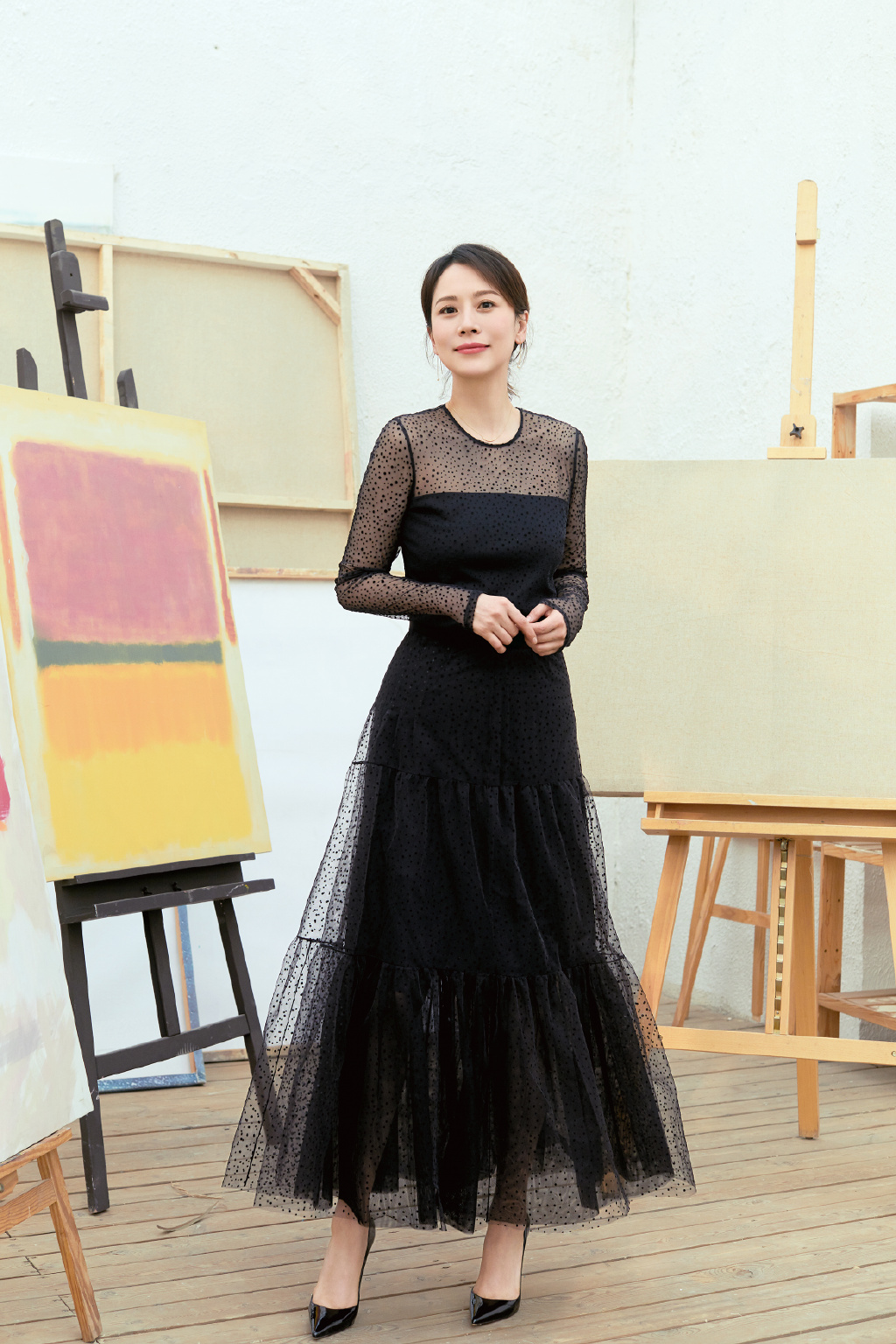 高清中国南京女演员海清时尚优雅写真图片图片