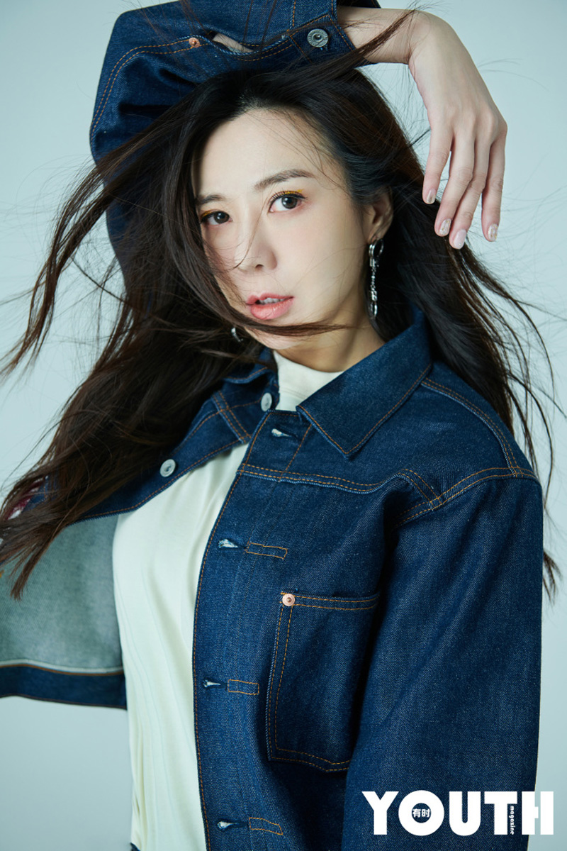 周韦彤甜酷美艳写真图片图片