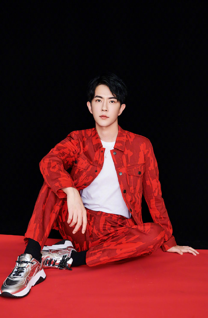 高清新疆乌鲁木齐男明星于朦胧清新少年感写真图片图片 高清新疆乌鲁木齐男明星于朦胧清新少年感写真图片图片