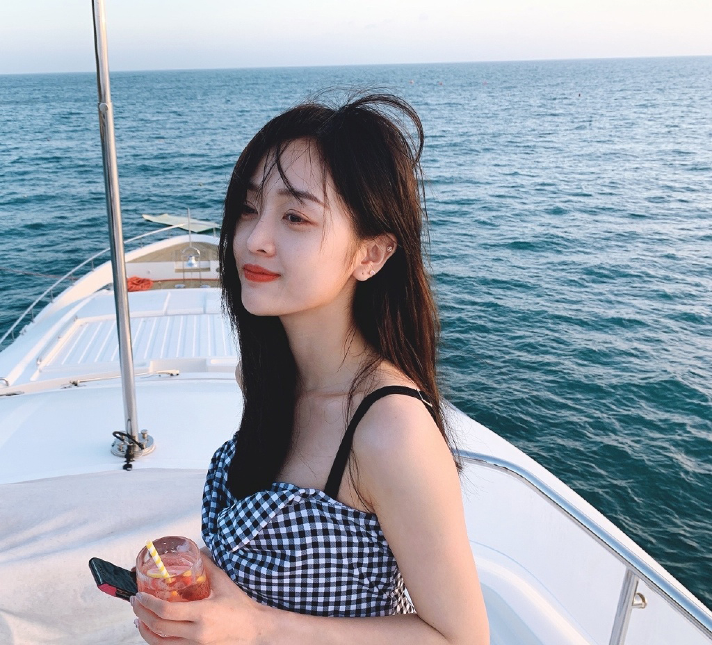 吴宣仪图片