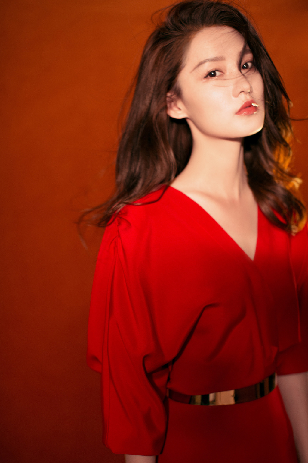 中国内地江苏省苏州市影视女演员李沁机场私服街拍图片图片
