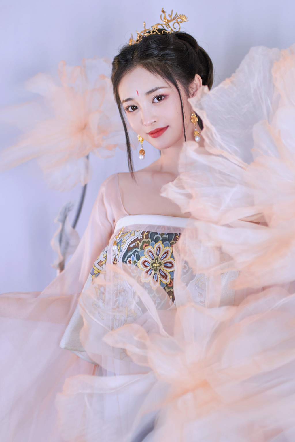高清上海奉贤美女周洁琼甜酷时尚大片写真图片图片