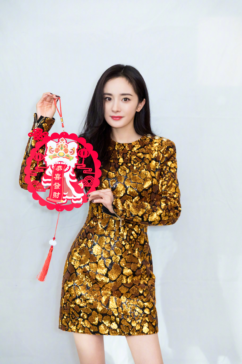 中国内地北京影视女演员杨幂抹胸裙性感高清桌面壁纸图片