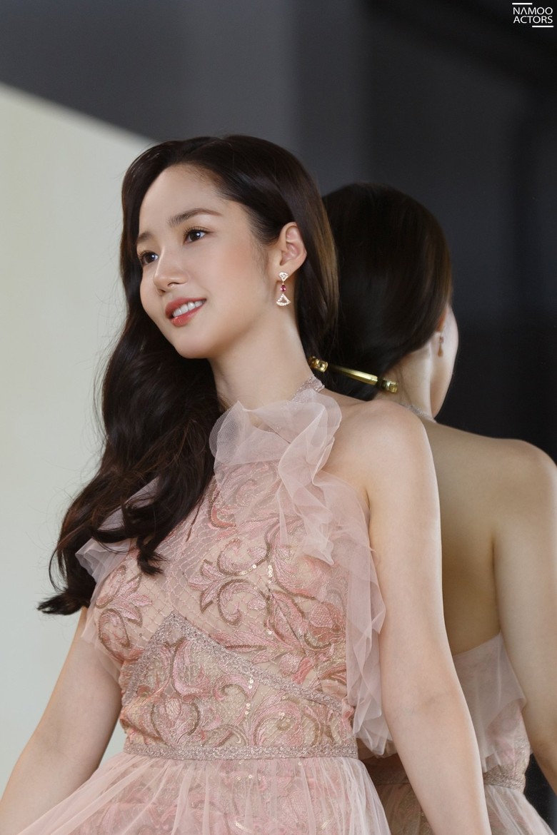高清北京美女李溪芮唯美杂志大片写真图片图片