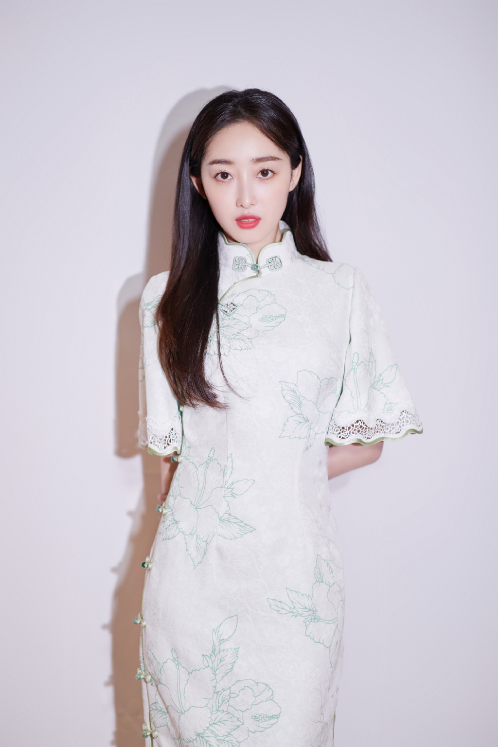 蒋梦婕图片