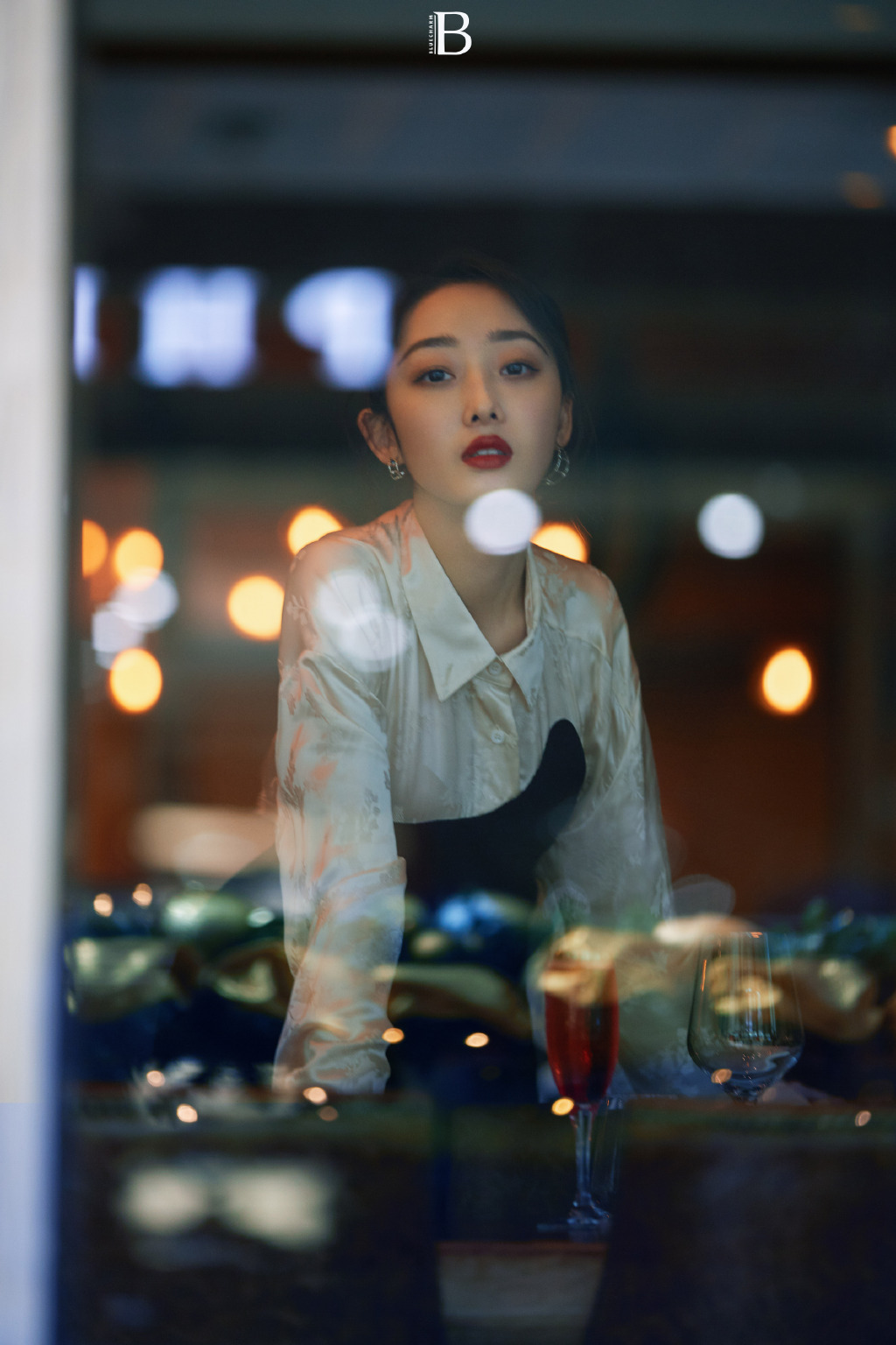 高清中国内地安徽芜湖女演员蒋梦婕摩登性感旅拍照图片图片
