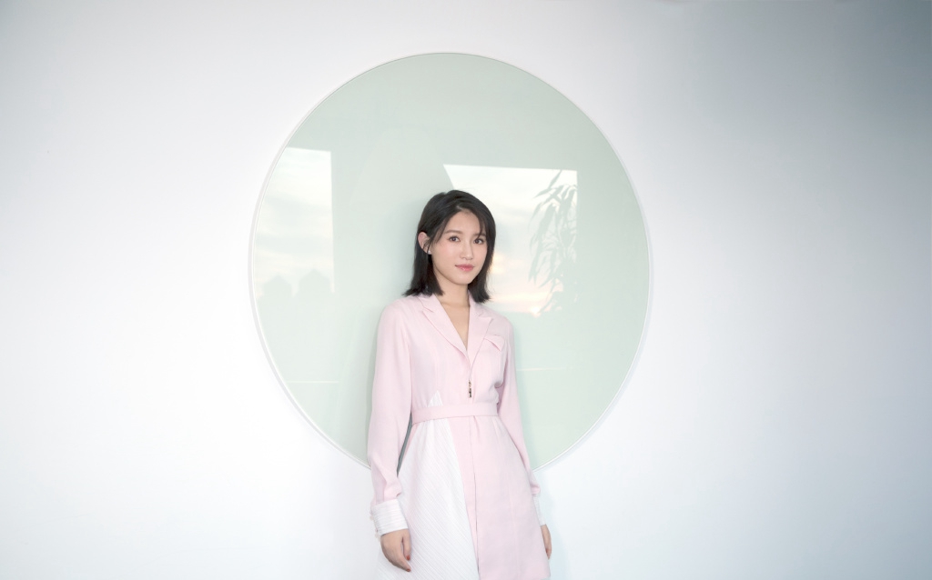 高清湖南衡阳美女苏青成熟魅力时尚写真大片图片