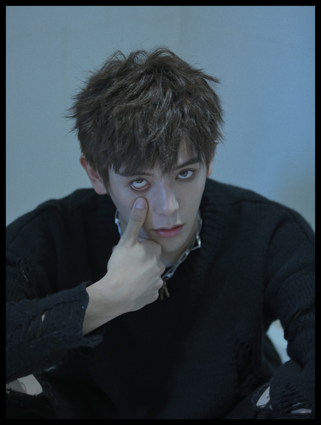 高清男明星姚弛邪魅暗黑风大片写真图片图片